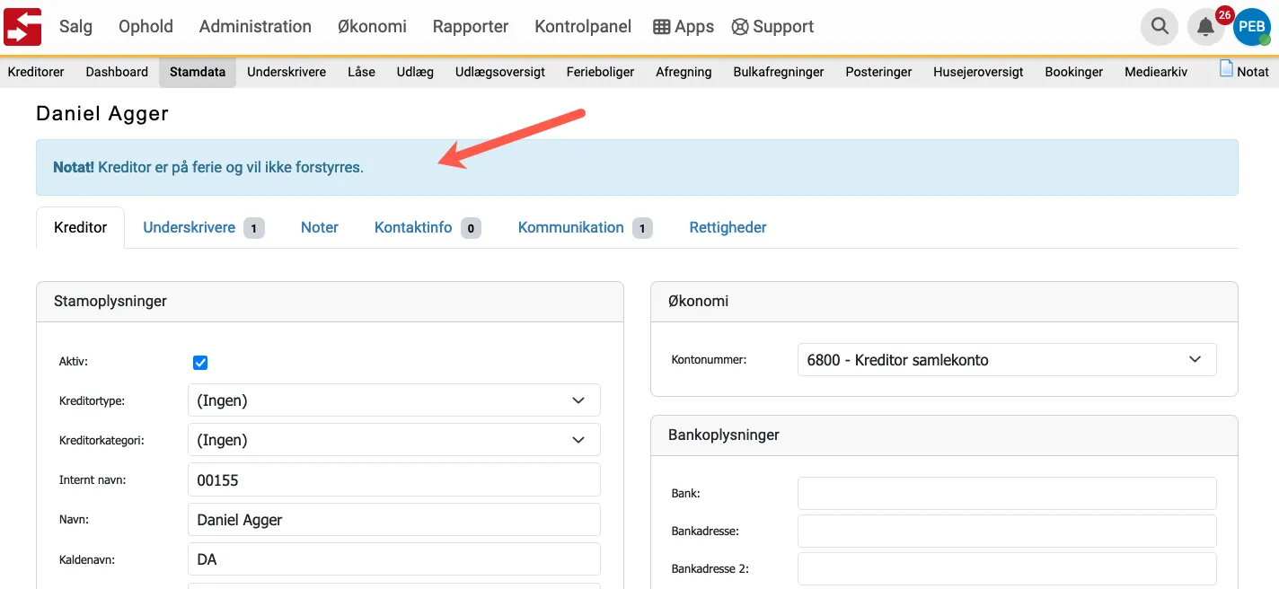 Et almindeligt notat vises med blåt på en kreditor
